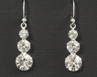 Rhinestone Earrings -- Bridal Earrings, Bridal Jewelry, Wedding, Bridesmaids Earrings, Silver, Rhinestones, Dangles, Drops -- GLISTEN