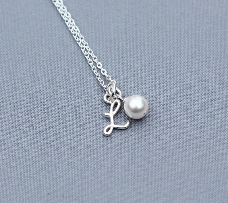 Personalized Bridesmaid Necklace Set of 7 Bridesmaid Initial Etsy Canada