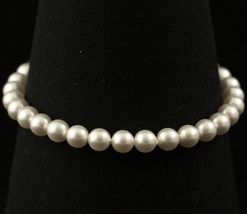 Classic Pearl Bracelet, Wedding Jewelry, White Ivory Pearl, Single Strand Bridal Bracelet EMMARIE image 1