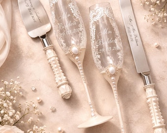 Wedding Cake Server Set, Engraved Champagne Glasses and Knife, Pearl Wedding Set, Custom Bride Groom Toasting Flutes, Romantic Wedding Gift