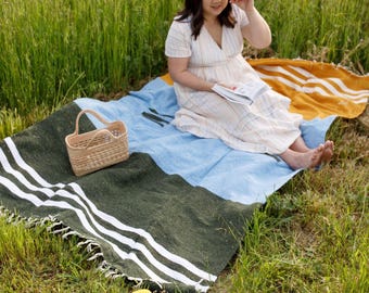 Horizonte Lago - Blanket Roll  | Handwoven Mexican Blanket | Soft & Durable Throw | Perfect for Home  and Adventure| Perfect Picnic Throw