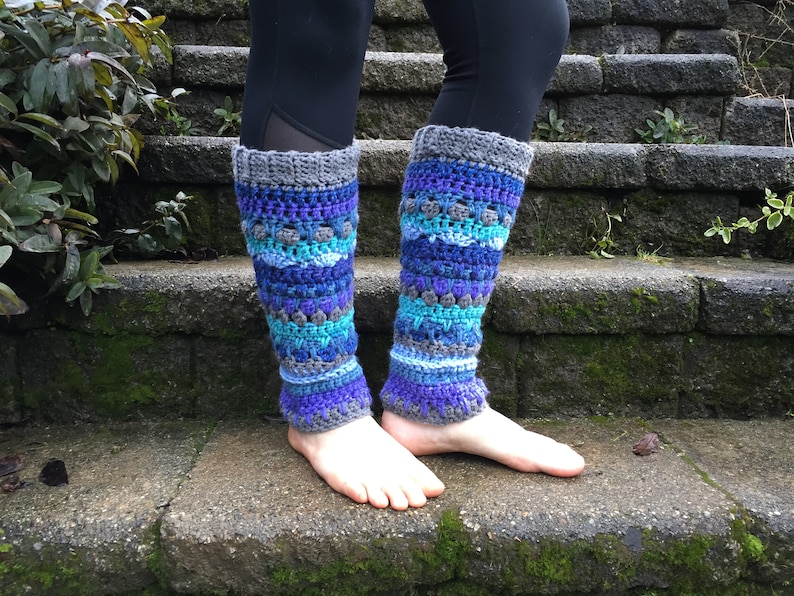 Crochet Boho Leg warmers pattern, intermediate pattern, PDF tutorial, diy leg warmers, bohemian style, striped leg warmers, written pattern, image 2