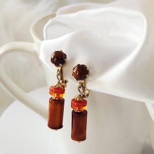 1950s Lucite Clip-On Earrings: Retro Brown Orange Dangle Jewelry