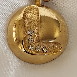 Vintage Gold Tone Rhinestone Pendant Necklace – 1980s Statement Jewelry, Retro Glam Sparkle