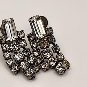 Vintage Rhinestone Clip On Earrings: Mid Century Crystal Costume Jewelry