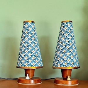 Vintage bedside lamps set wood base, renewed retro pattern shade mid century lighting pair table lamps Scandinavian style lighting