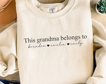 Personalized Grandma Sweatshirt, Custom Granny and Grandkids Names Sweater, Gift for Grandmas Birthday With Grandchild, Minimalist Mimi Nana