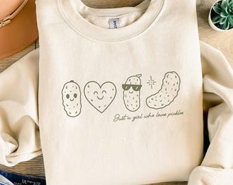 Pickle Princess Sweatshirt, Just a Girl Who Loves Pickles, Funny Pickle Lover Sweater, Canning Pickle Season Gift, Vintage Foodie Sweatshirt