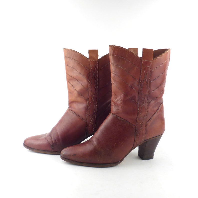 Cowboy Boots Vintage 1970s Distressed Stacked Heel Tan Whiskey Brown Women/'s size 7 12 B