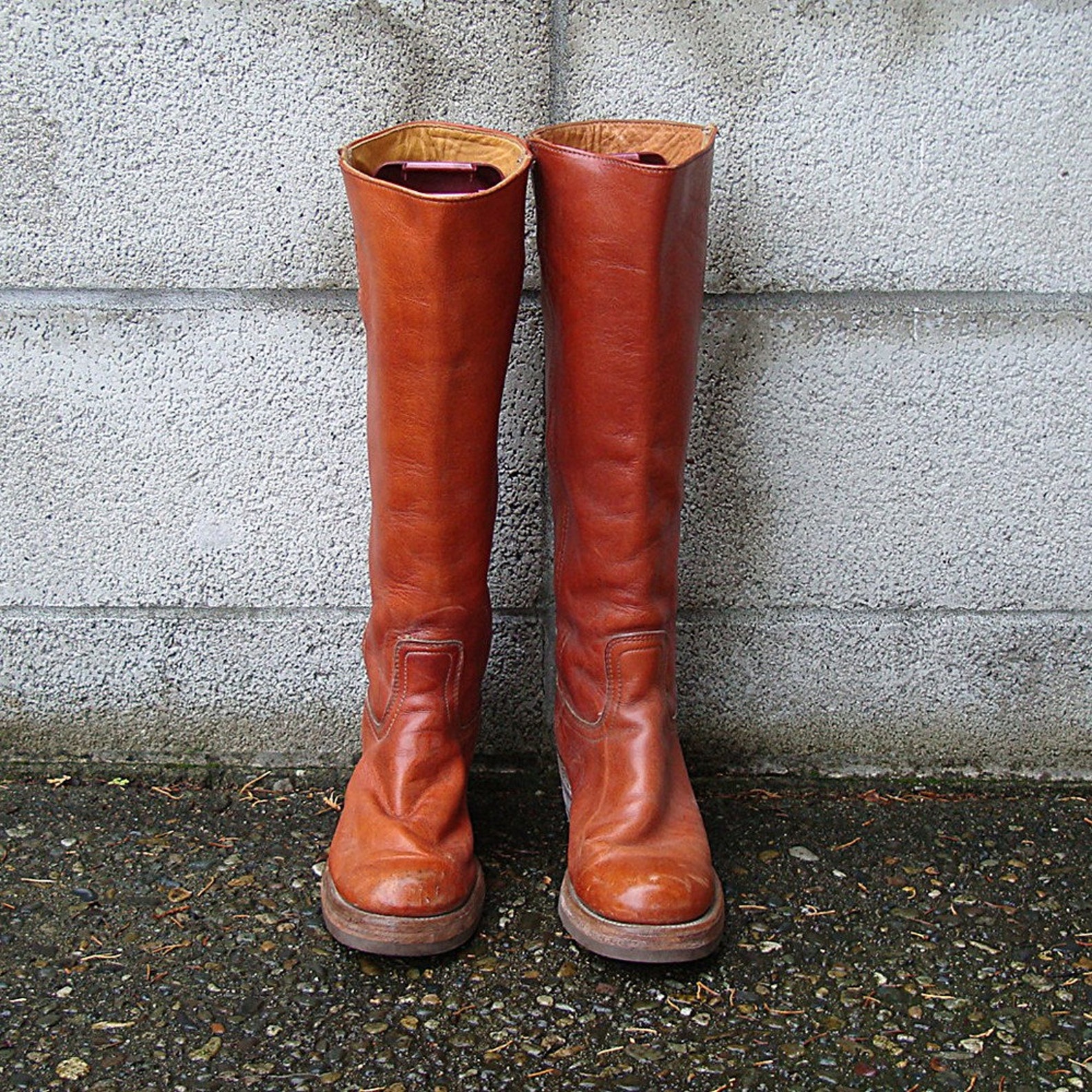 frye campus boot saddle