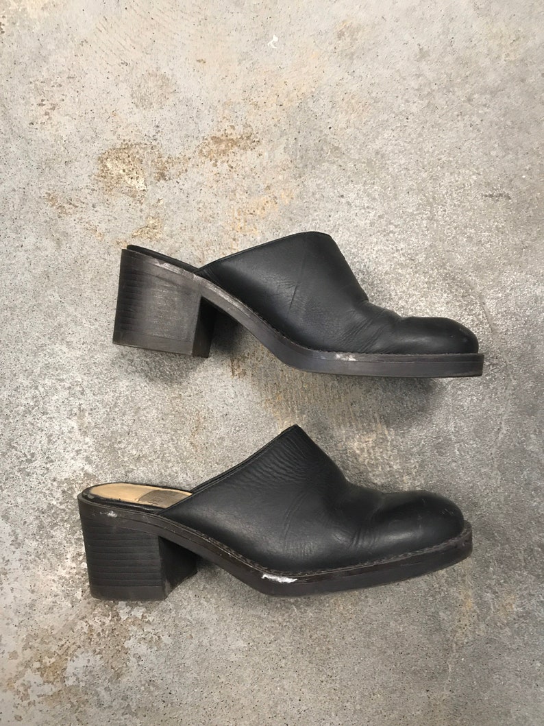 Black Mules Clogs Vintage 1990s Winklepicker Westies Leather Shoes Women's size 6 1/2 image 2