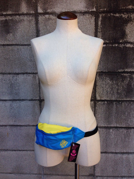 Fanny Pack Vintage 1980s Nylon Vegan Neon Waistpa… - image 5