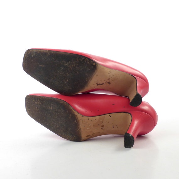 Escada Red Heels Vintage 1980s Shoes High Heel Le… - image 5