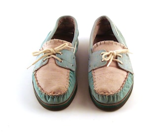 Zodiac Boat Shoes Vintage 1980s Mens Teal and off White Leather