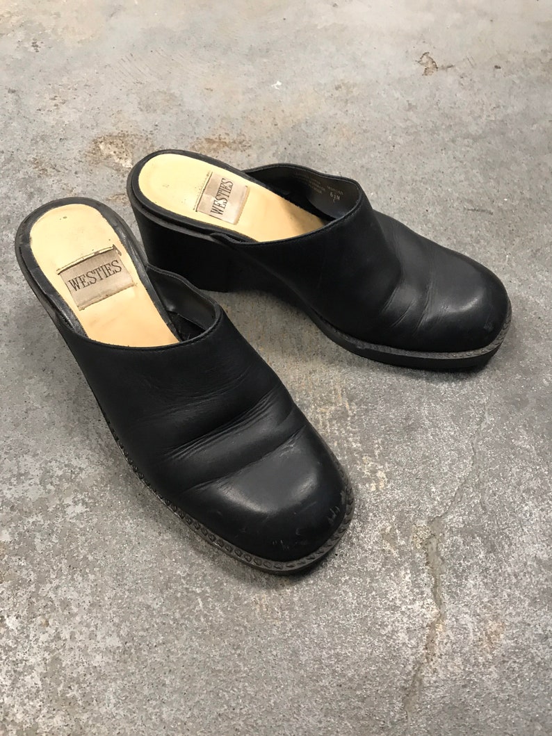 Black Mules Clogs Vintage 1990s Winklepicker Westies Leather Shoes Women's size 6 1/2 image 1