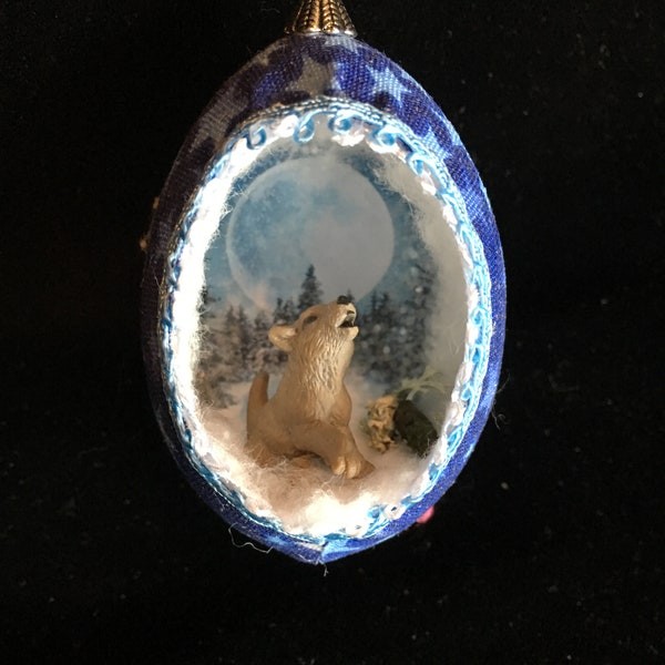 Howling Wolf/moose/owl/dragon/unicorn/fox/Buffalo  Real Egg Ornament