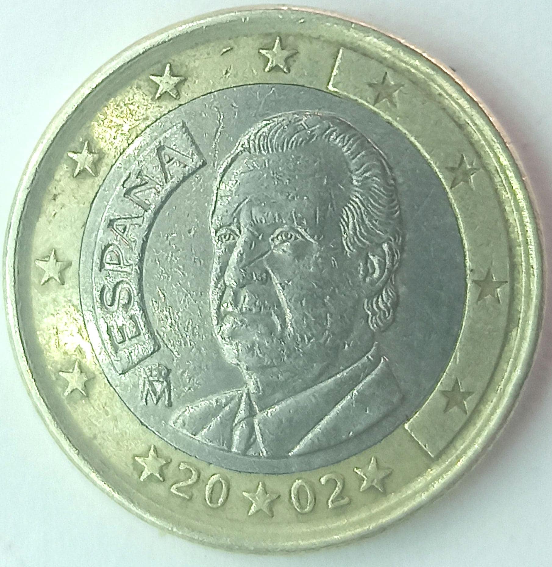 ドイツ 1ユーロ硬貨 2002年 2002年付けのドイツの1ユーロ硬貨の裏側。白い背景にドイツの