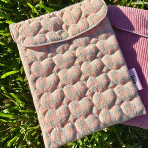 Kindle Pouch