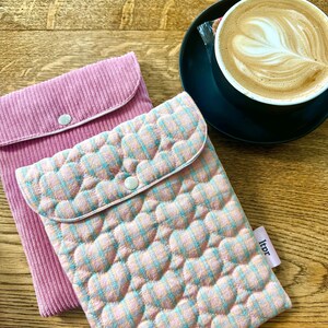 Kindle Pouch