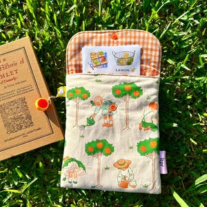 Padded Kindle Pouch: Orane Trees Print, Cotton Kindle Sleeve, Kobo E-reader Cover