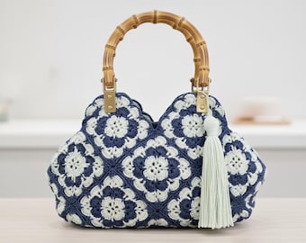 Floral Granny Square Handbag Crochet Tutorial (French Pattern PDF) - Intermediate Crochet Bag Pattern