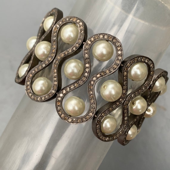Buccellati - Macri Giglio - Engraved Cuff Bracelet with Diamonds, 18k – AF  Jewelers