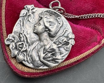 925 Sterling Silver Maiden Portrait Flower Pendant Necklace Antique Art Nouveau