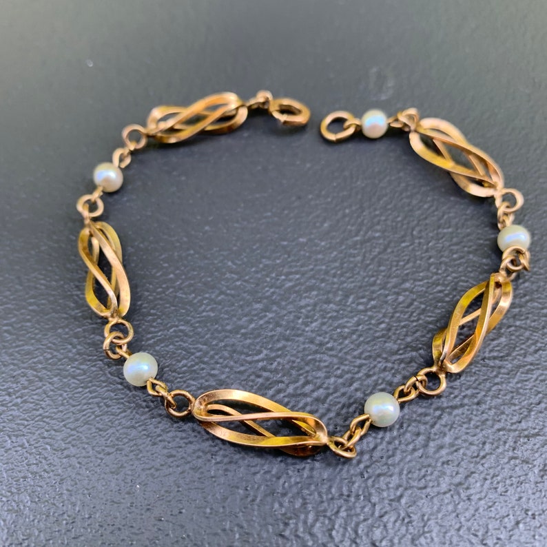 Vintage 10kt gold filled cultured pearl Bracelet . Fine Gold Jewelry image 6