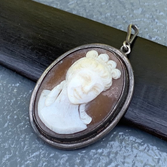 Antique 800 silver  Carved Cameo Pendant  . Victo… - image 1