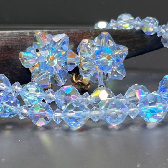 Vtg double strand Blue faceted Crystal Glass Bead… - image 3