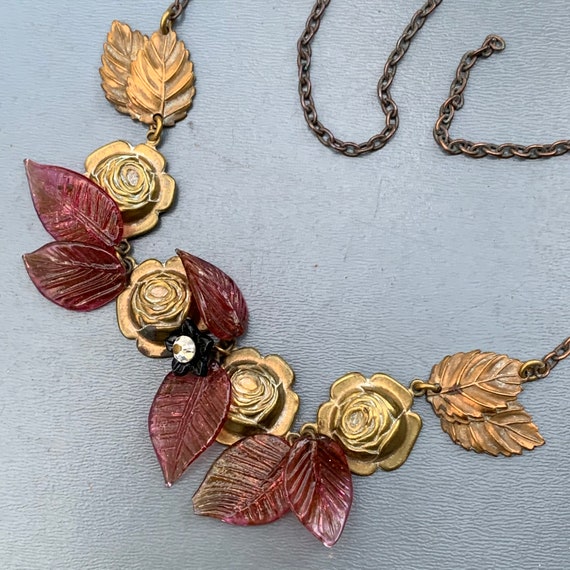 Vintage  Floral   Necklace  . Art Nouveau gold to… - image 1