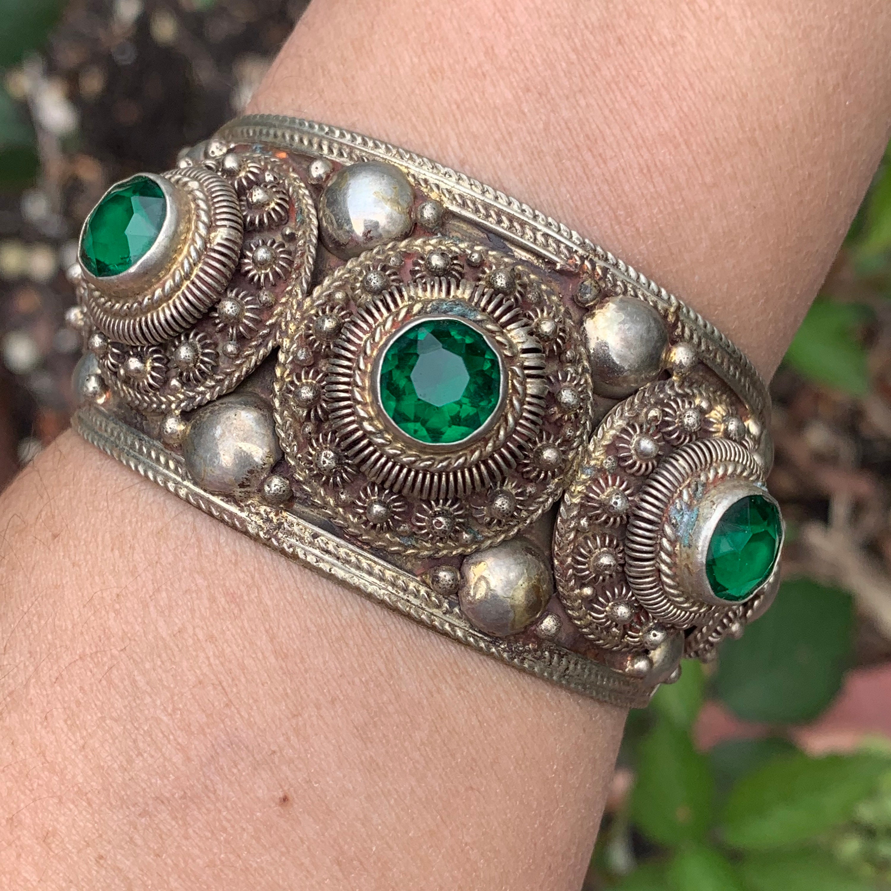 Wide Vintage Siam Sterling Silver Filigree Ball Bangle Wide Vintage Siam Sterling Silver Filigree Ball Bangle