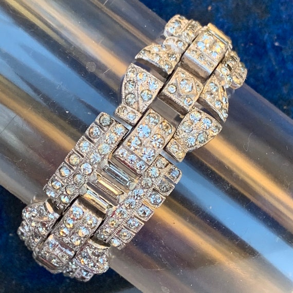 Vintage Art Deco Bracelet . Paved Rhinestones Sta… - image 1