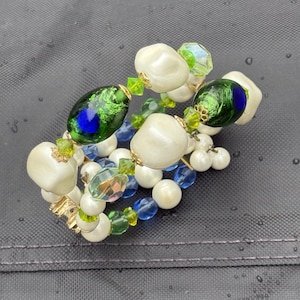 Vtg Unsign Designer Peacock eye Czech Glass Fx Pearl Coiled Wrap Bangle Bracelet