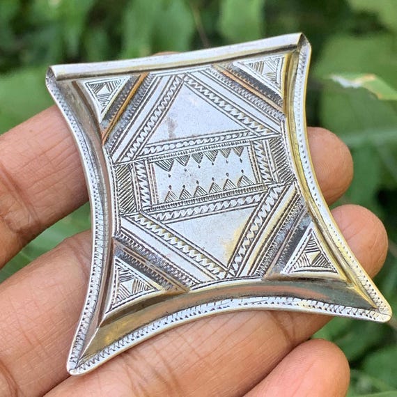 Old Tuareg African Silver Amulet Pendant . Old Tuareg Jewelry - Etsy