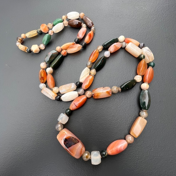 LONG vintage  Oriental Ethnic Polished  Agate Cha… - image 3