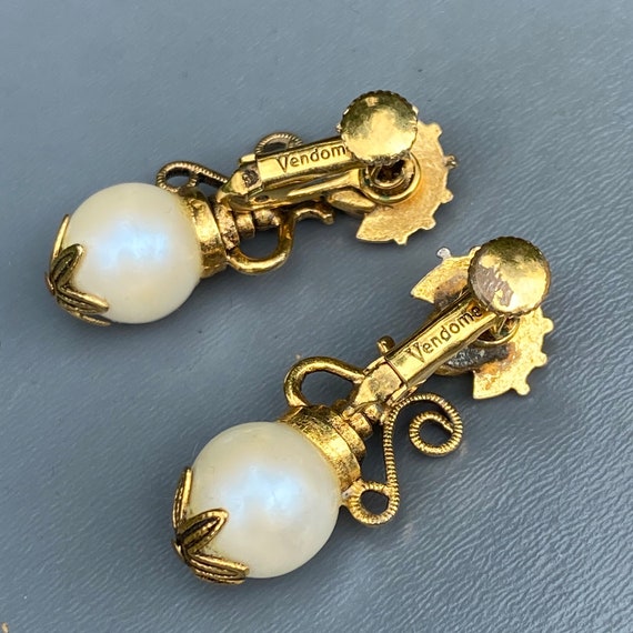 Vintage  Vendome Gold Plated Urn Earrings . Victo… - image 4
