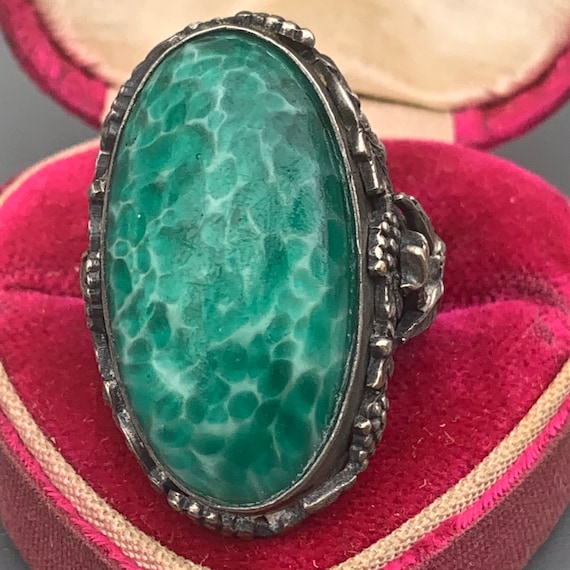 Vintage Egyptian Revival Cocktail Ring . Flying D… - image 4