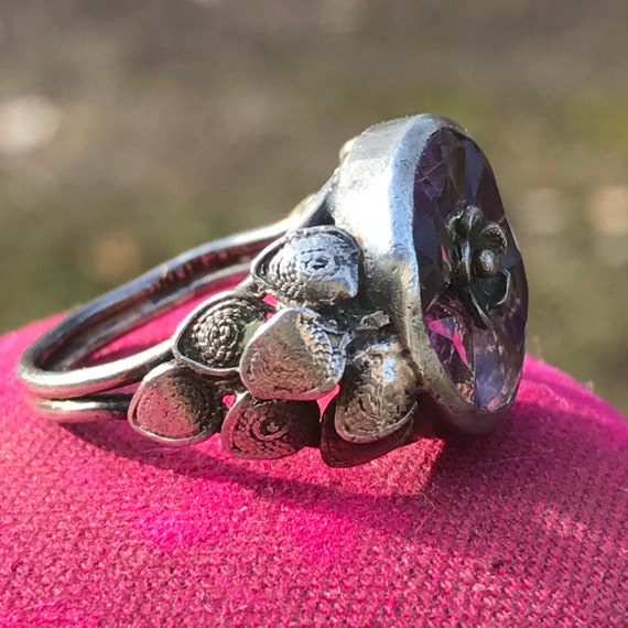 Vintage Chinese Ring  .  Filigree Silver . Facete… - image 6