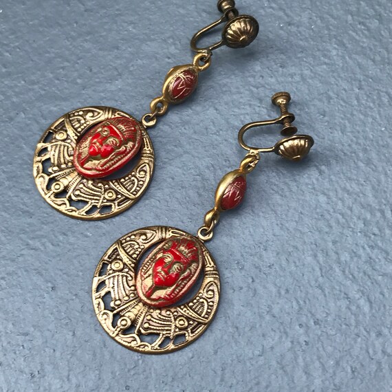 Vintage Czech Earrings .  Glass . Screwback Dangl… - image 2