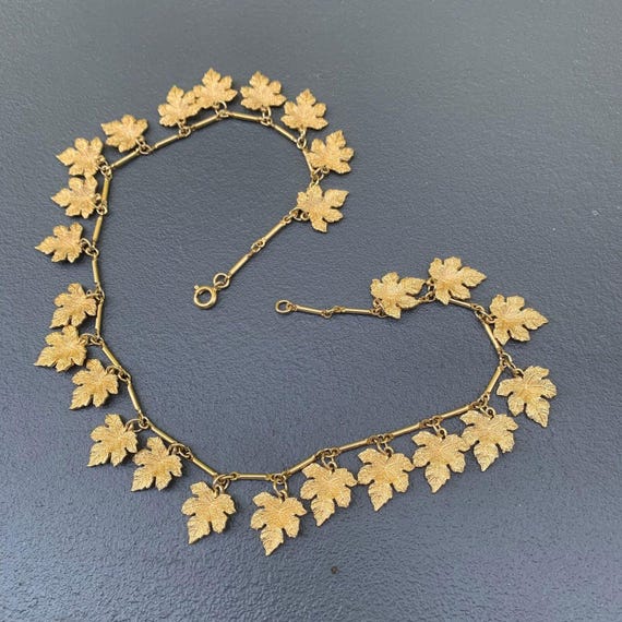 【COSYHARU】autumn minimal achromatic city collar Vintage Autumn Leaves Charm Choker Necklace . Gold Plated