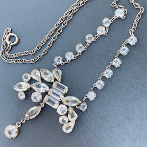 Art Deco crystal Necklace . open-Back Crystals . Chrome plated . Costume jewelry