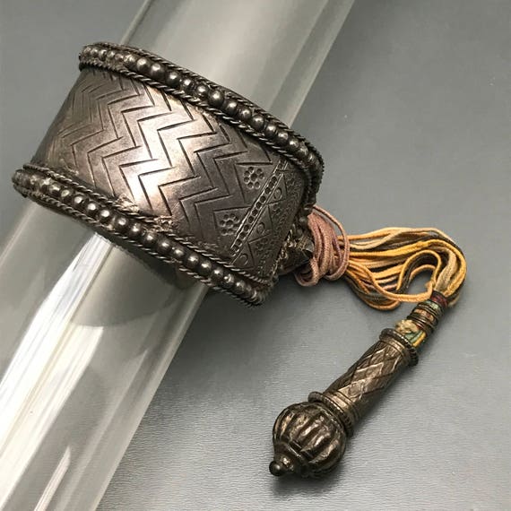 Vintage Tribal Silver Arm Band . Bracelet . Upper