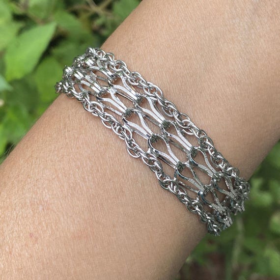 Vintage Sterling Silver Starter Charm Bracelet . Mod Modern Sterling Silver Jew