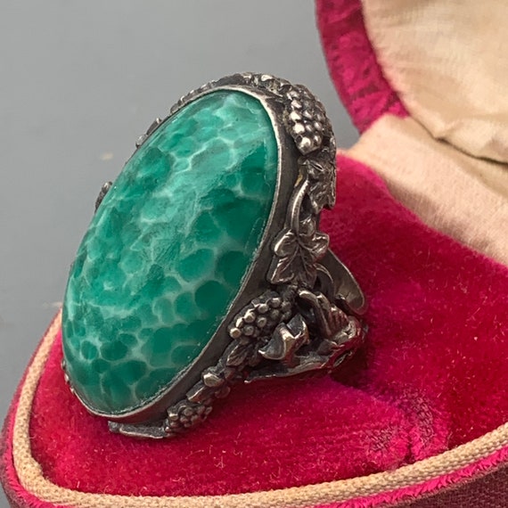 Vintage Egyptian Revival Cocktail Ring . Flying D… - image 2