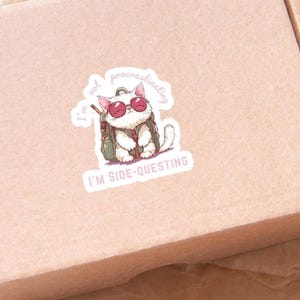 Side Quest ADHD Sticker Sarcastic Easily Distracted Decal for Autism Friend Gift Funny ADHD Sticker for Laptop Case Cat Sticker Phone Decor
