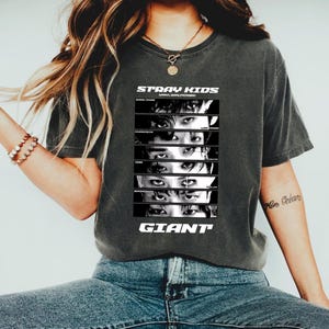 Chemise Stray Kids, Chemise Stray Kids Kpop, T-shirt Stray Kids Merch, Merch du groupe Kpop, tenue de concert Stray Kids, cadeau pour un séjour, cadeau Kpop pour elle