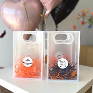Halloween treats bags for kids, halloween party favor bags, Halloween treat bags, Halloween gift bags, name gift bag, personalized gift bag