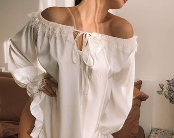 Schulterfrei Satin Nachthemd mit Spitzenbesatz | Brautdessous, Flitterwochen Nachtwäsche