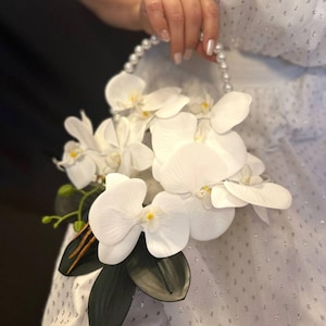 Weißer Orchideen Hoop Brautstrauß - Kunstblumen Hochzeits Hoop - Rustikales Braut Geschenk - Handgemachter minimalistischer Blumenstrauß